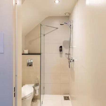 アコスター 2*