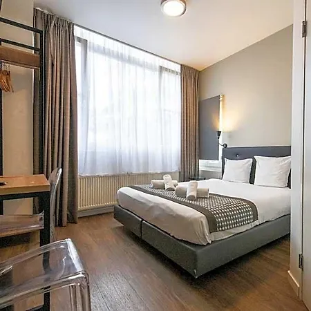 Acostar 2* Amsterdam