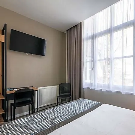 Acostar Hotell