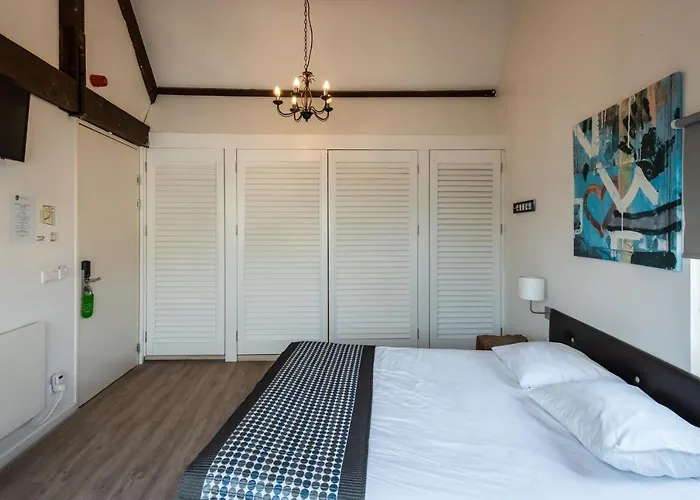 ホテル アコスター アムステルダム