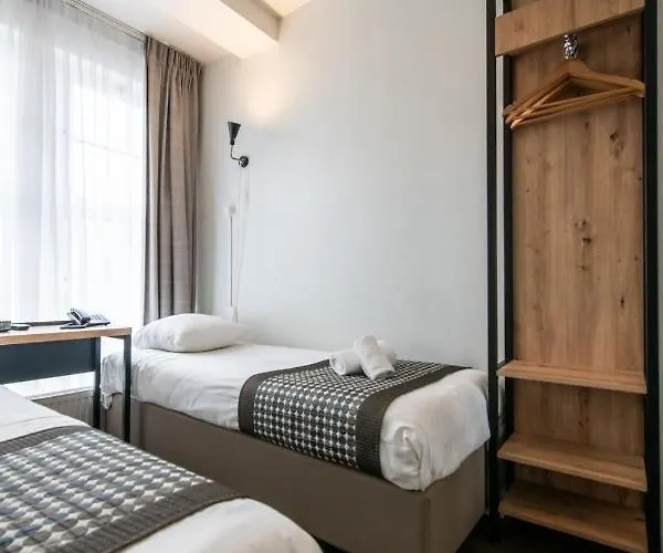 ホテル アコスター