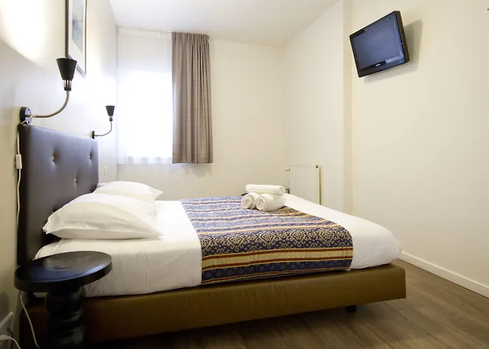 アコスター 2* アムステルダム