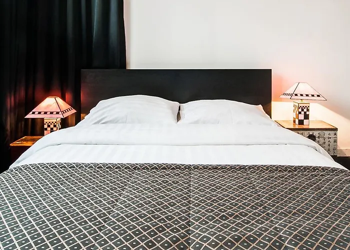 アコスター ホテル 2*